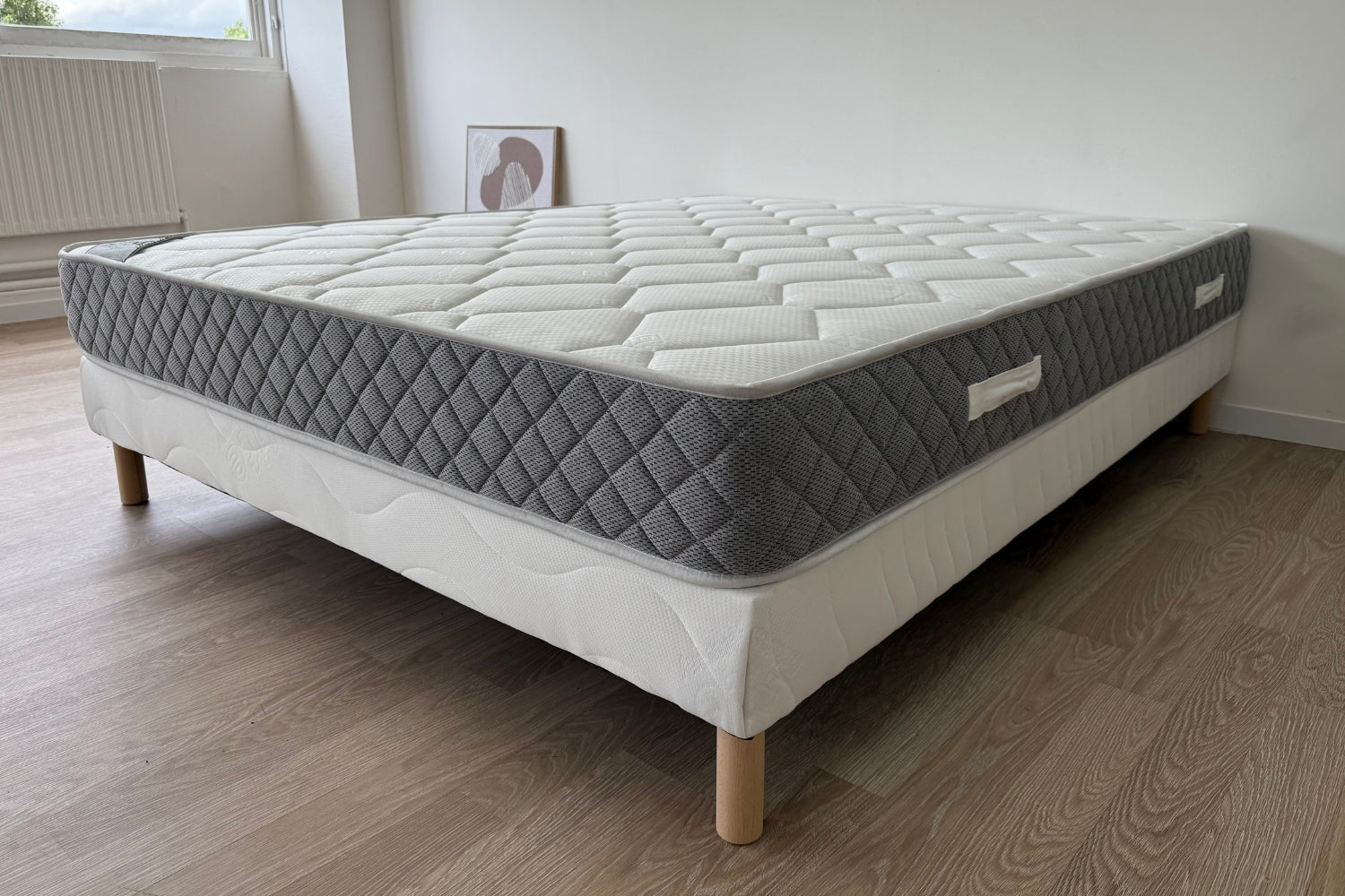 Mousse, ressorts ou mémoire de forme : quelle technologie de matelas ? | Oona Mobilier Image