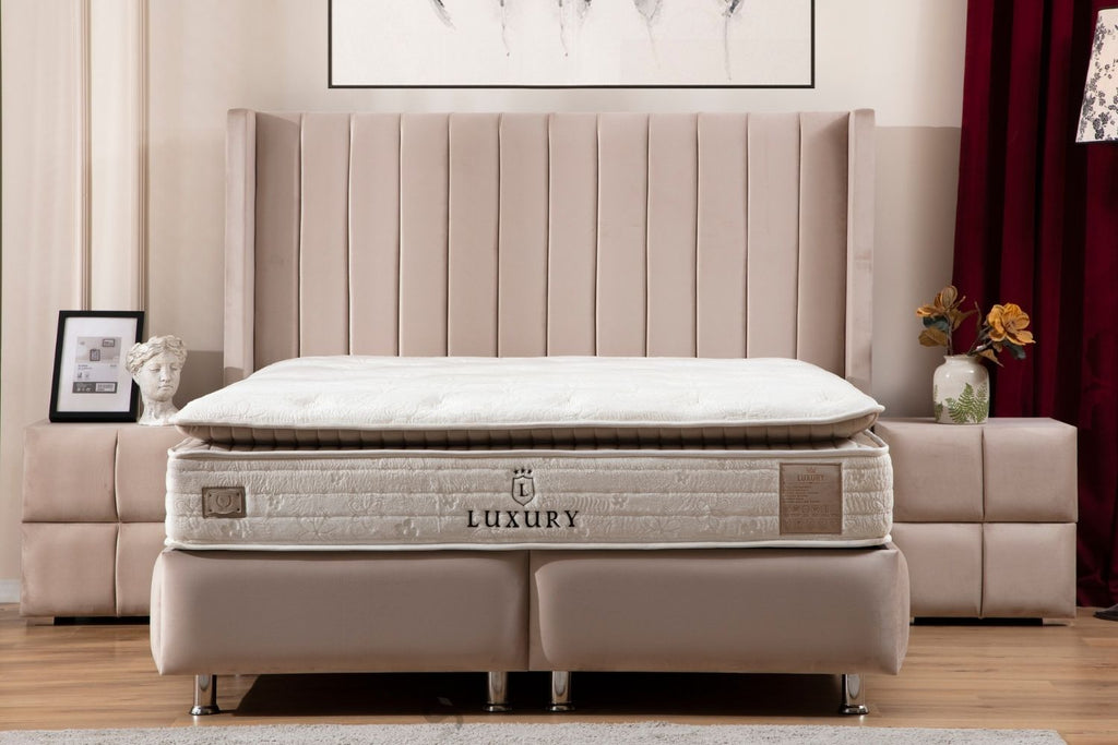 Lit coffre velours beige 135_58d21882-51c1-460c-ac1e-55ab1abcf0d5 Oonamobilier