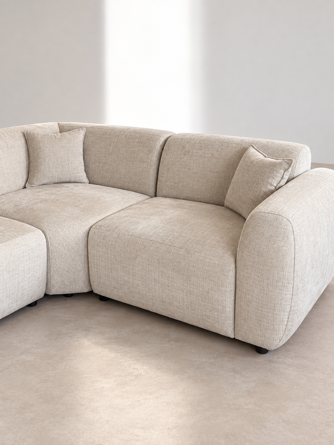 Canapé d'angle DUNE – 4 places, tissu chiné beige Marbella Canapés 236AC93E-0ACC-4042-825D-EF89F8EAE871 Oona Mobilier