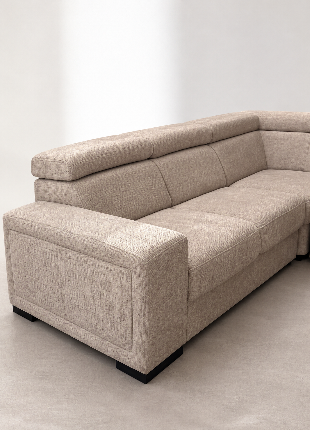 KAROLA Canapés BFA6A487-E55D-4CF3-A139-B52FC8E3528D Oonamobilier