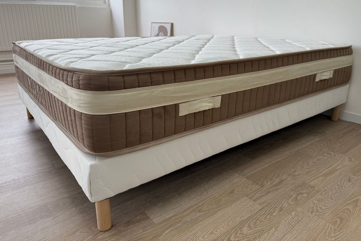 RIXOS Matelas PhotosSITE2025_19_d9362745-fd8b-422a-9c67-f781fd4ef002 Oonamobilier