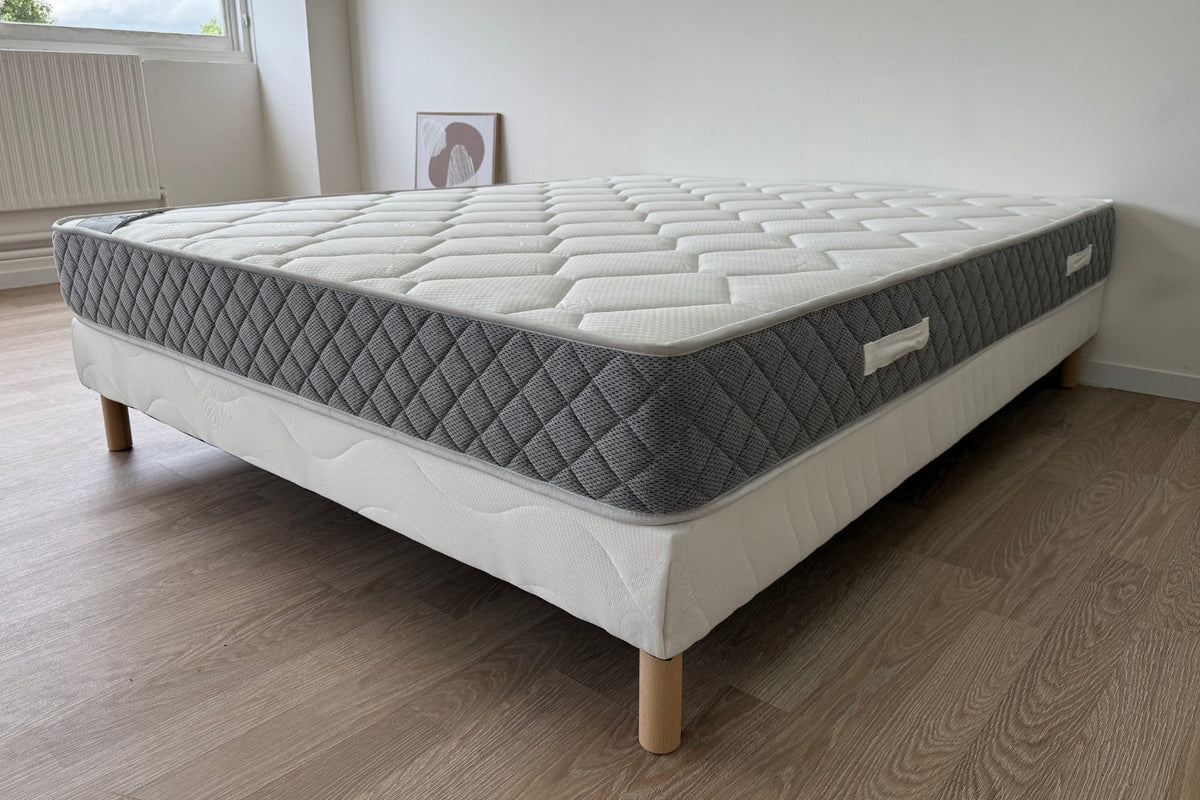 NOVA Matelas PhotosSITE2025_4 Oonamobilier