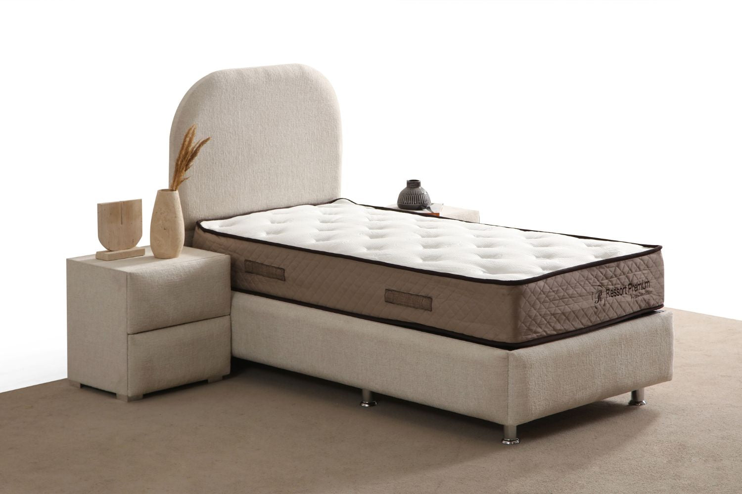 Lit coffre enfant chenille blanc cassé Photositecanapesetlits-2025-01-20T110818.656 Oonamobilier