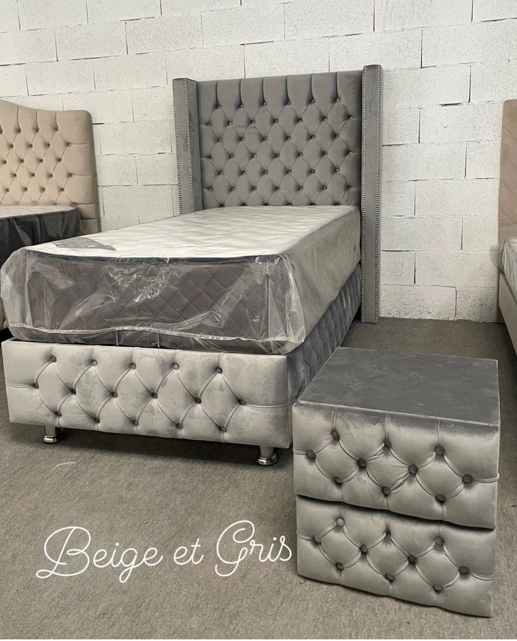 Lit coffre enfant velours gris WhatsAppImage2022-09-22at16.30.44 Oonamobilier
